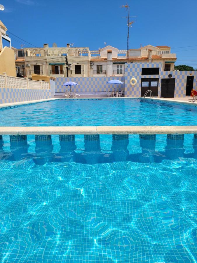 House With Roof Terrace Villa La Mata  Eksteriør billede