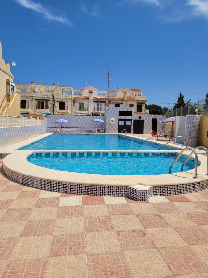 House With Roof Terrace Villa La Mata  Eksteriør billede